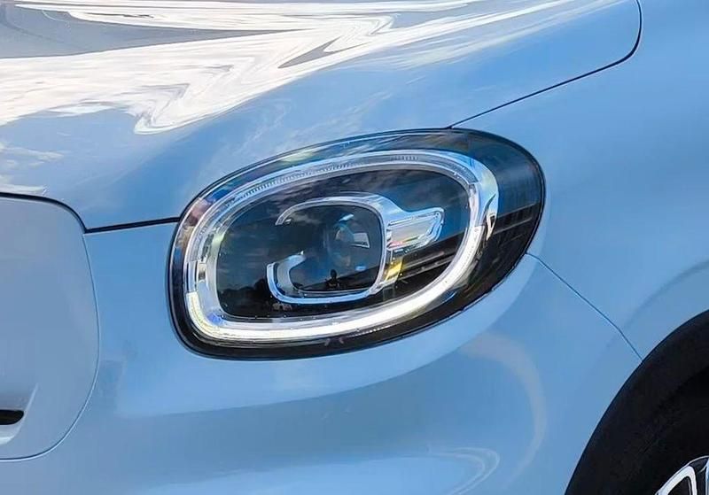 Neu Leapmotor T03 69 kW (95 PS) 2026 Caribbean blue Kleinwagen