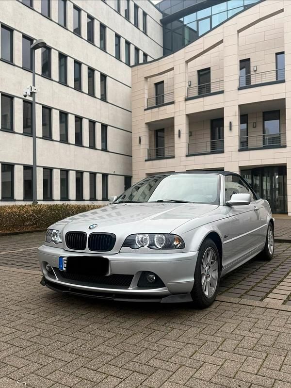 Grau Gebraucht 2001 BMW 320 Cabriolet Cabrio | 6.499 € (Superpreis) - Bild 1/4