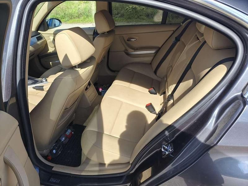 Gebraucht BMW 330 231 PS (169 kW) 2007 Limousine