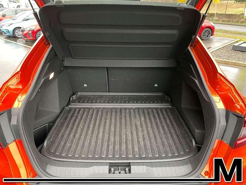 Gebraucht Renault Arkana Bose Edition 158 PS (116 kW) 2023 Orange SUV