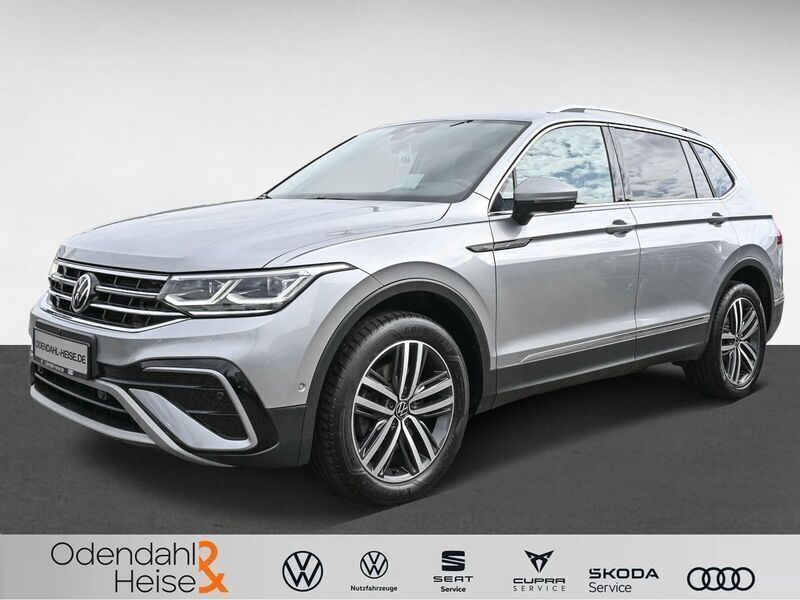 Polsterfarbe: schwarz Gebraucht 2022 VW Tiguan Allspace Elegance SUV | 32.780 € (Superpreis) - Bild 1/4