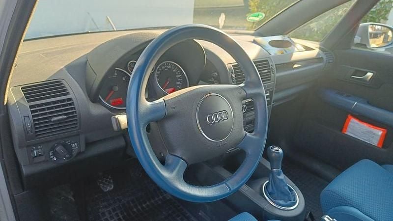 Gebraucht Audi A2 Comfort 75 PS (55 kW) 2004 Silber Kleinwagen