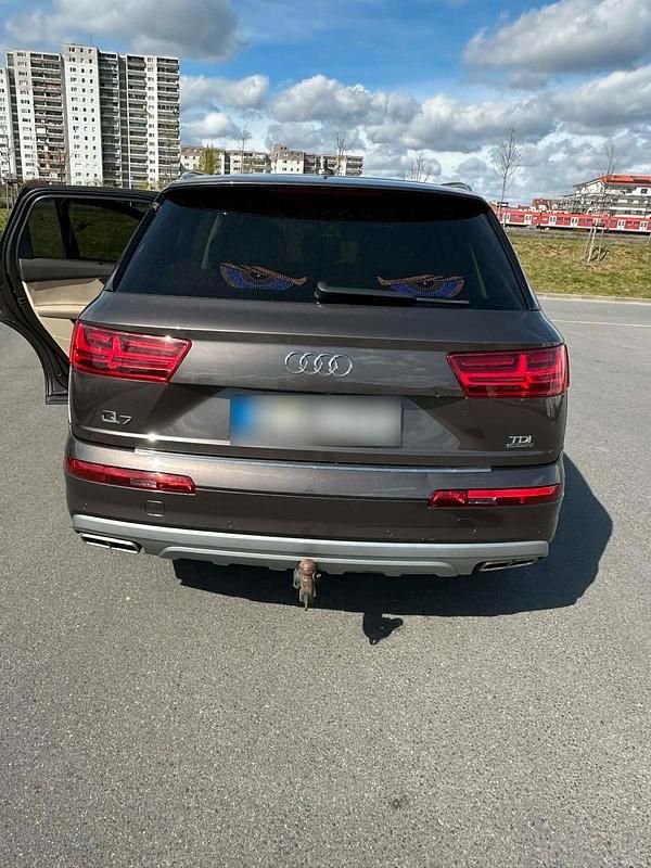 Gebraucht Audi Q7 275 PS (202 kW) 2015 Braun SUV