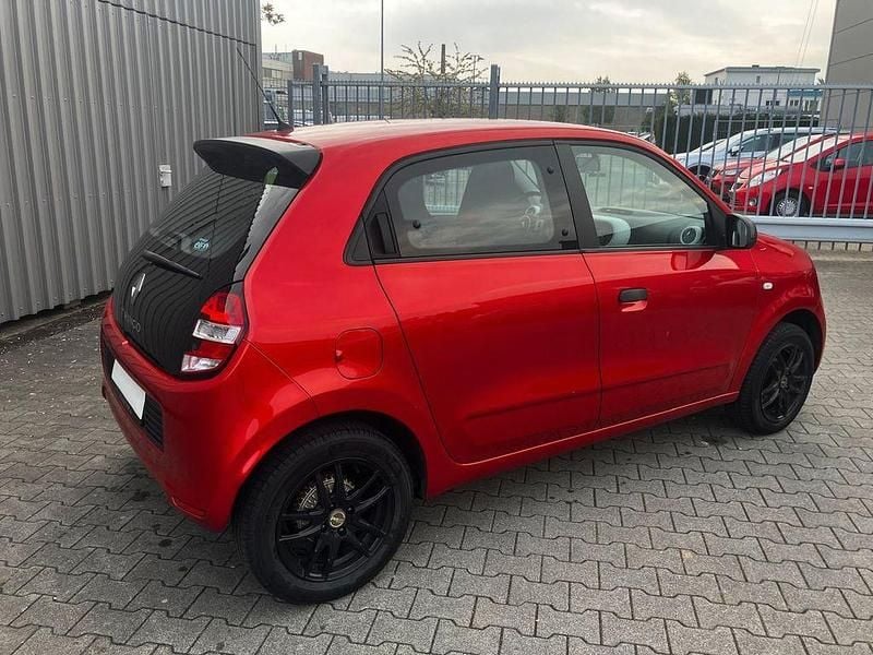 Gebraucht Renault Twingo Life 71 PS (52 kW) 2016 Rot Kleinwagen