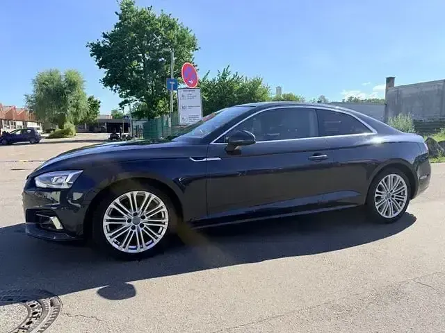 Gebraucht Audi A5 Design 190 PS (139 kW) 2017 Blau Coupé