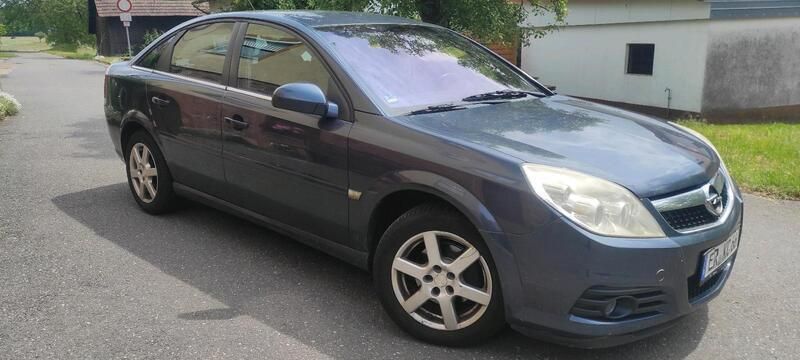 Blau Gebraucht 2006 Opel Vectra Limousine | 1.200 € (Fairer Preis) - Bild 1/4