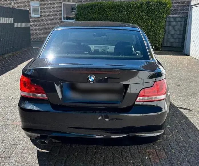 Gebraucht BMW 120 Coupé 177 PS (130 kW) 2009 Schwarz Coupé