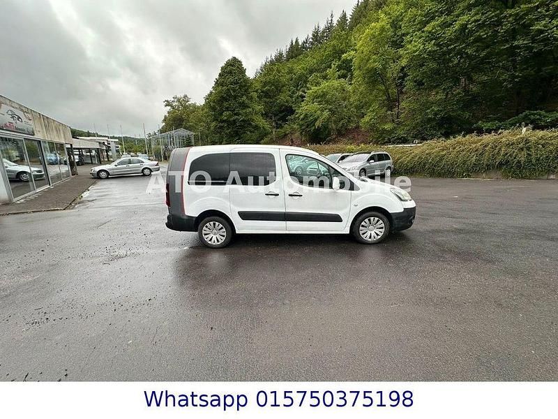 Gebraucht Citroën Berlingo 90 PS (66 kW) 2012 Weiß Van / Kleinbus