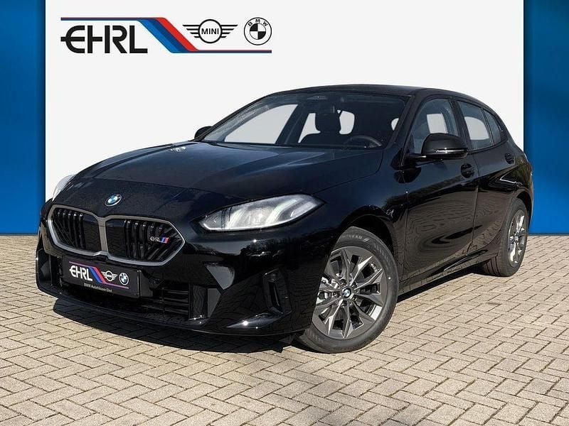 Neu BMW 120 Performance 170 PS (125 kW) 2026 Schwarz Kleinwagen