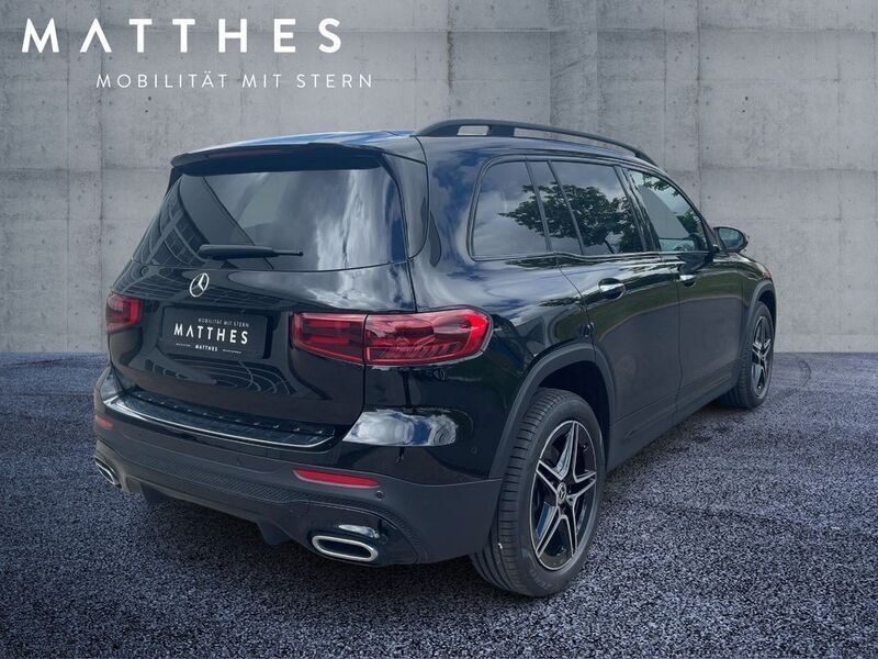Gebraucht Mercedes GLB220 AMG 190 PS (139 kW) 2024 Schwarz SUV