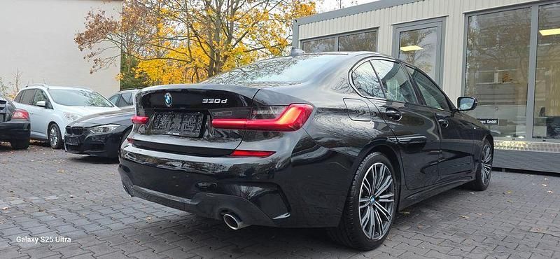 Gebraucht BMW 330 M Sport 265 PS (194 kW) 2020 Schwarz Limousine