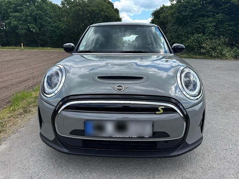 Gebraucht Mini Cooper S 135 kW (184 PS) 2022 Grau Kleinwagen