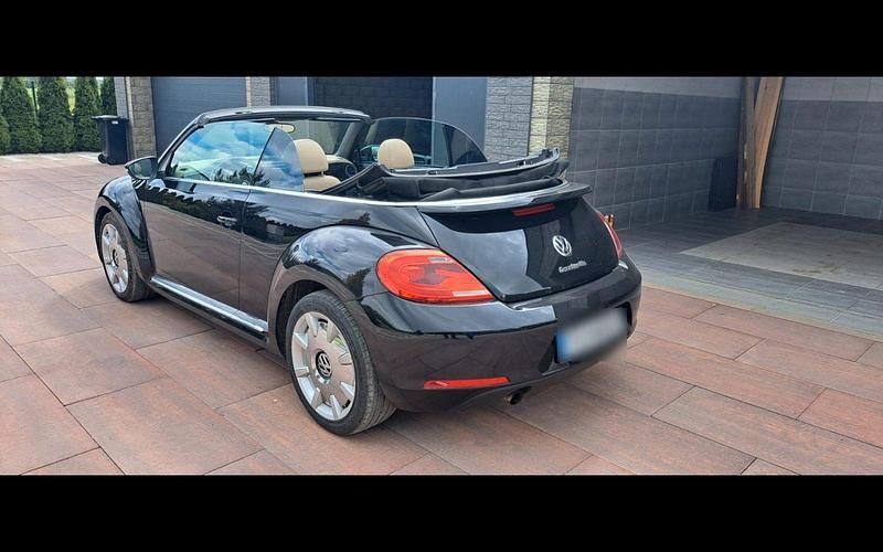 Gebraucht VW Beetle 105 PS (77 kW) 2013 Schwarz Kleinwagen