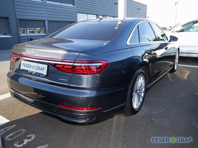 Gebraucht Audi A8 Ambiente 286 PS (210 kW) 2023 Manhattangrau metallic Limousine
