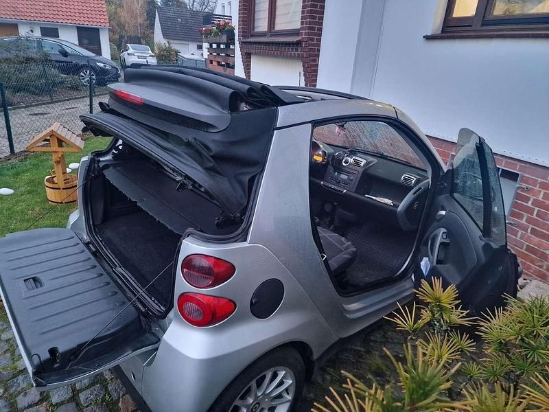 Gebraucht 2008 Smart ForTwo Cabrio Cabrio | 2.300 € (Fairer Preis) - Bild 1/4