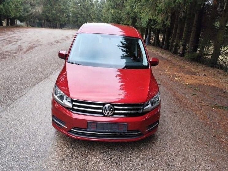 Rot Gebraucht 2015 VW Caddy Van / Kleinbus | 12.500 € (Superpreis) - Bild 1/4