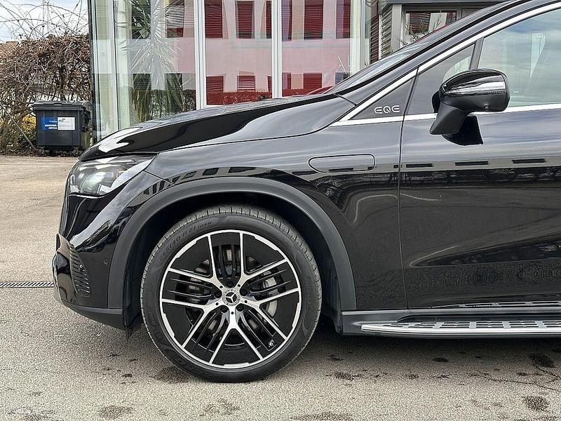 Gebraucht Mercedes EQE500 300 kW (408 PS) 2024 Schwarz SUV