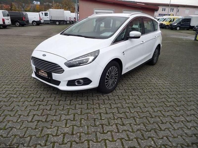 Gebraucht Ford S-MAX Titanium 190 PS (139 kW) 2018 Andere Van / Kleinbus