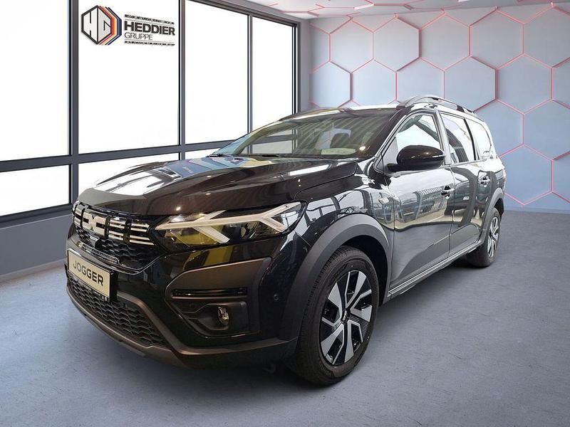 Perlmuttschwarz Neu 2025 Dacia Jogger Expression Van / Kleinbus | 23.120 € (Fairer Preis) - Bild 1/4