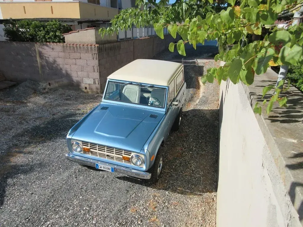 Second-hand Ford Bronco 200 CP (147 kW) 1969 Albastru SUV
