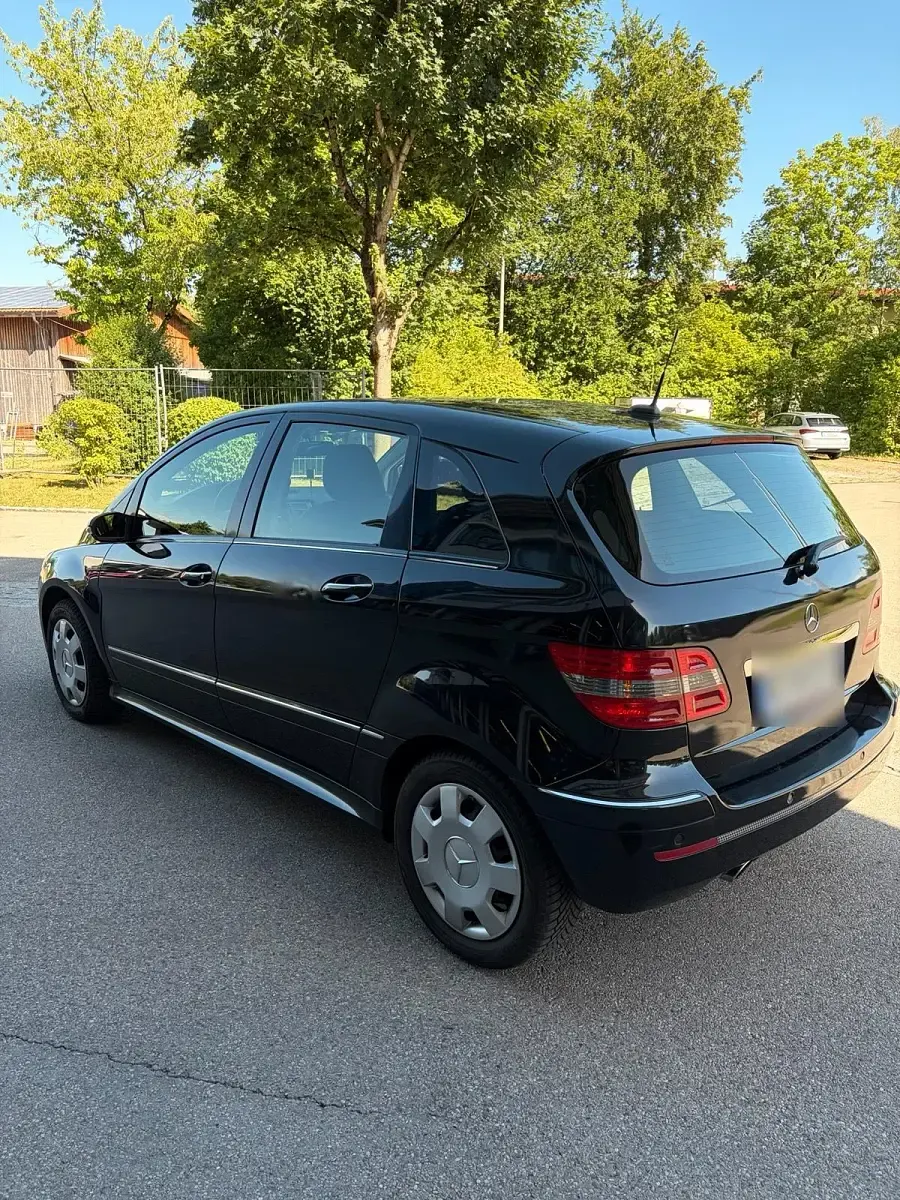 Gebraucht Mercedes B200 136 PS (100 kW) 2006 Schwarz Van / Kleinbus