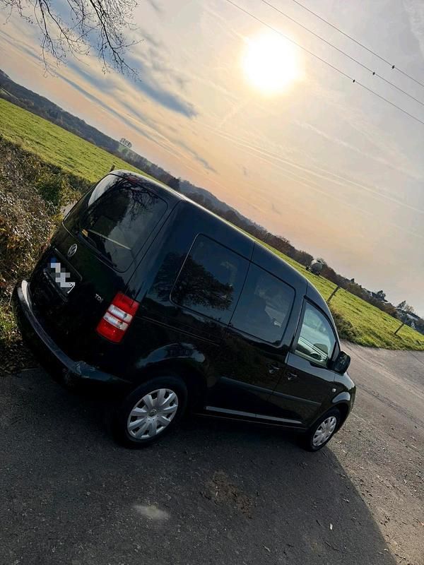 Schwarz Gebraucht 2013 VW Caddy Van / Kleinbus | 4.500 € (Superpreis) - Bild 1/4