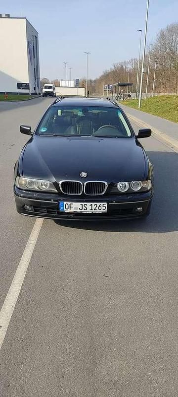 Gebraucht BMW 530 Exclusive 231 PS (169 kW) 2002 Schwarz Kombi