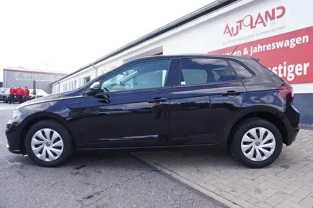Usata VW Polo Life 95 CV (69 kW) 2024 Nero Utilitaria