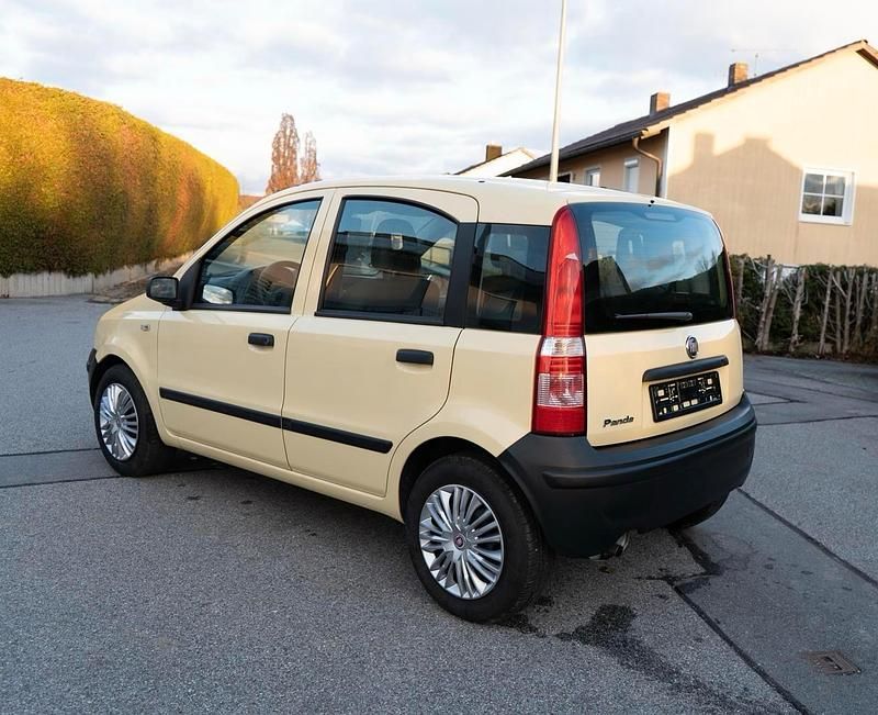 Gebraucht Fiat Panda 54 PS (39 kW) 2009 Gelb Kleinwagen