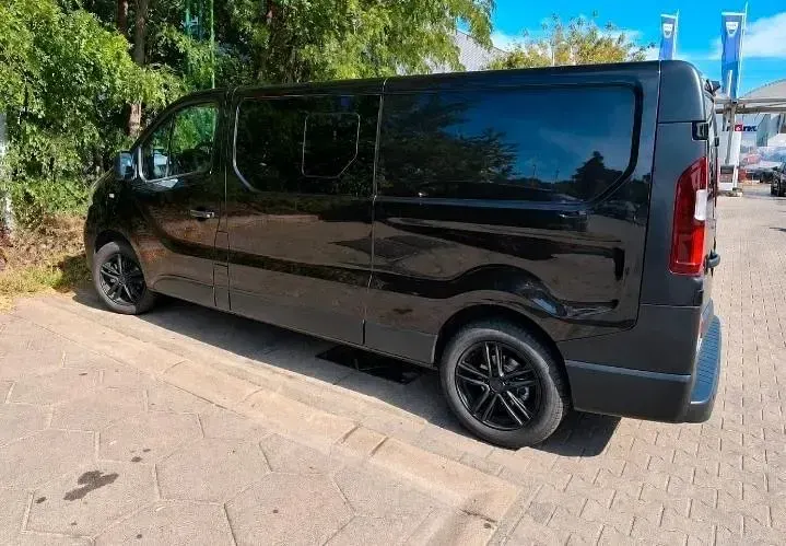Gebraucht Renault Trafic 145 PS (106 kW) 2019 Schwarz Van / Kleinbus