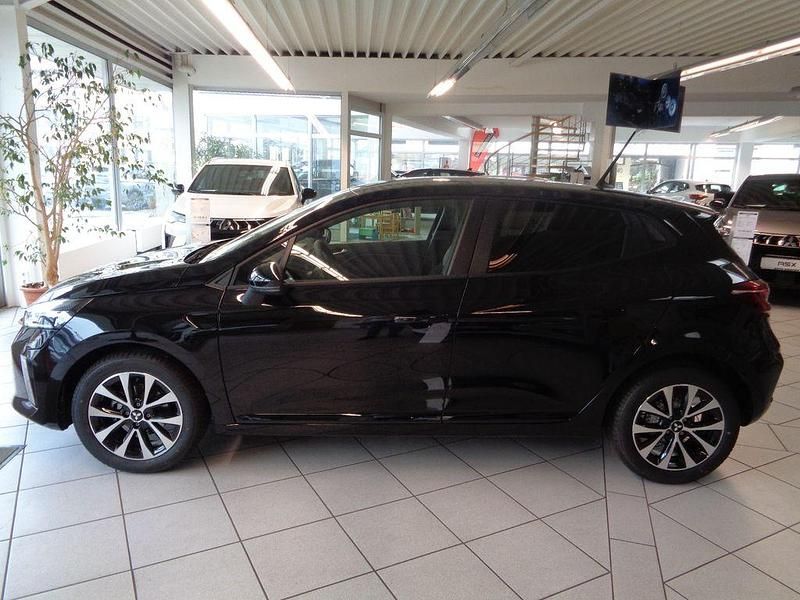 Neu Mitsubishi Colt Plus 91 PS (66 kW) 2025 Schwarz Limousine