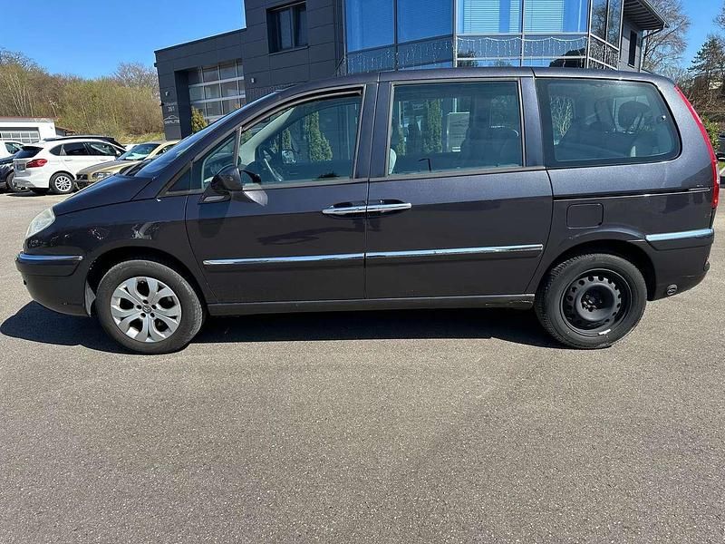 Gebraucht Citroën C8 Style 140 PS (102 kW) 2008 Astergrau/metalliclackierung Van / Kleinbus