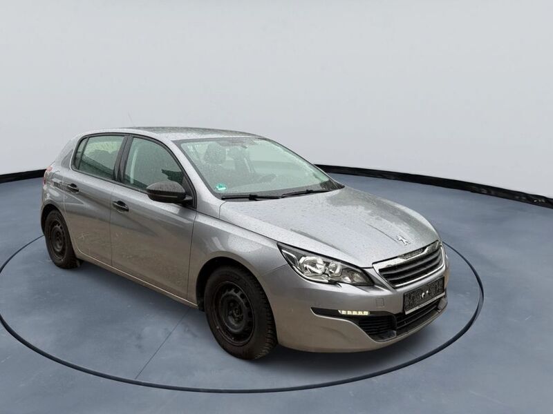 Grau Gebraucht 2015 Peugeot 308 Access Limousine | 7.750 € (Fairer Preis) - Bild 1/4