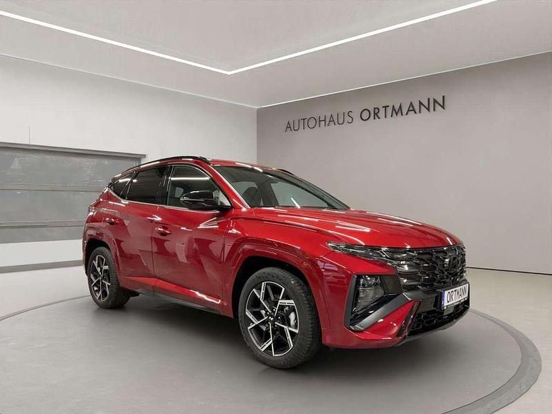 Ultimate red Neu 2025 Hyundai Tucson N Line SUV | 46.590 € - Bild 1/4