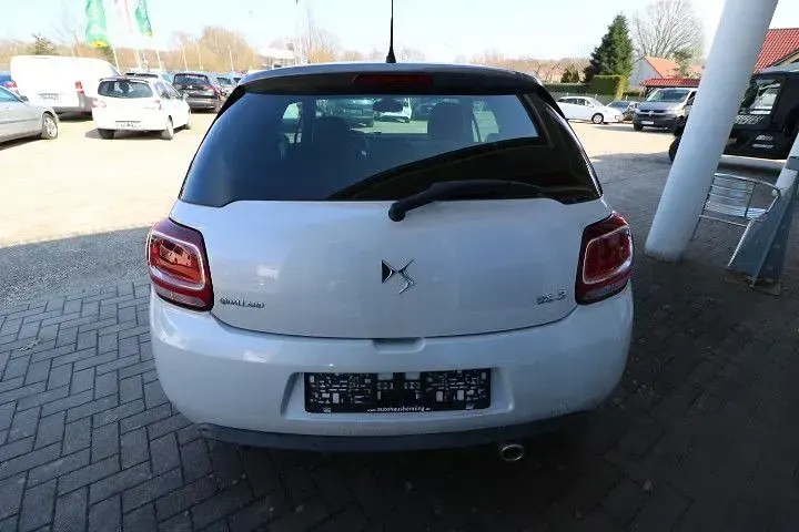 Gebraucht Citroën DS3 120 PS (88 kW) 2015 Weiß Kleinwagen