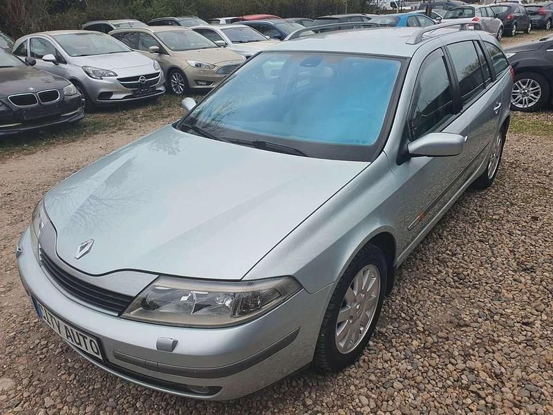 Silber Gebraucht 2002 Renault Laguna GrandTour Kombi | 3.470 € - Bild 1/4