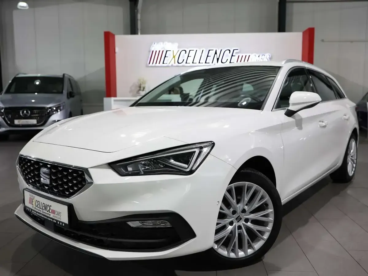 Gebraucht Seat Leon ST XCELLENCE 150 PS (110 kW) 2020 White candy Kombi