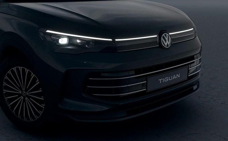 Neu VW Tiguan Elegance 150 PS (110 kW) 2026 Grau SUV