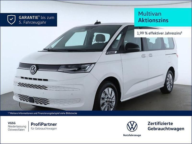 Gebraucht VW Multivan Life 150 PS (110 kW) 2024 Weiß Van
