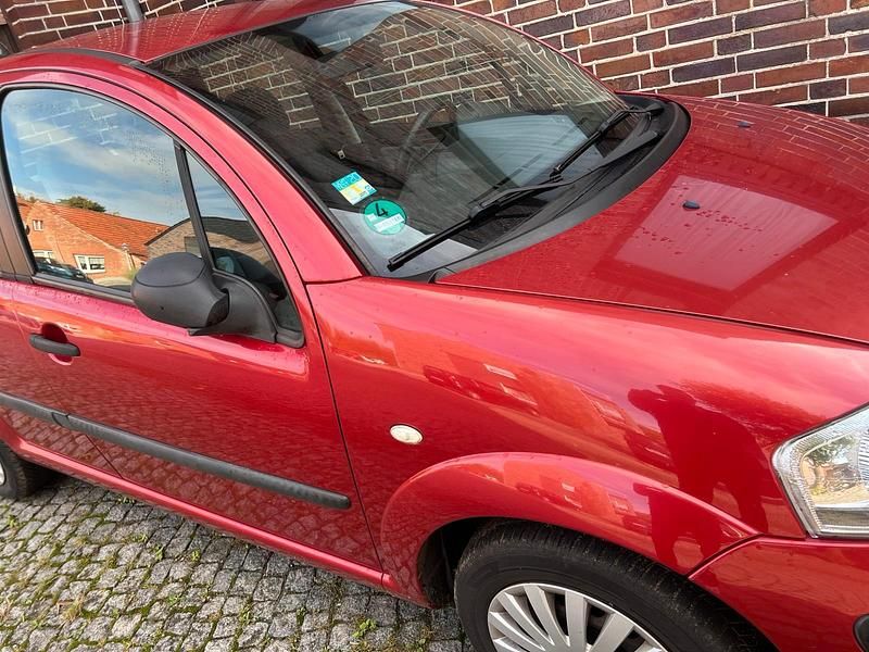 Orange Gebraucht 2005 Citroën C3 Kleinwagen | 1.200 € - Bild 1/4