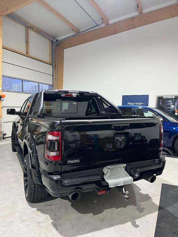 Gebraucht Dodge Ram 545 PS (400 kW) 2022 Schwarz Pickup