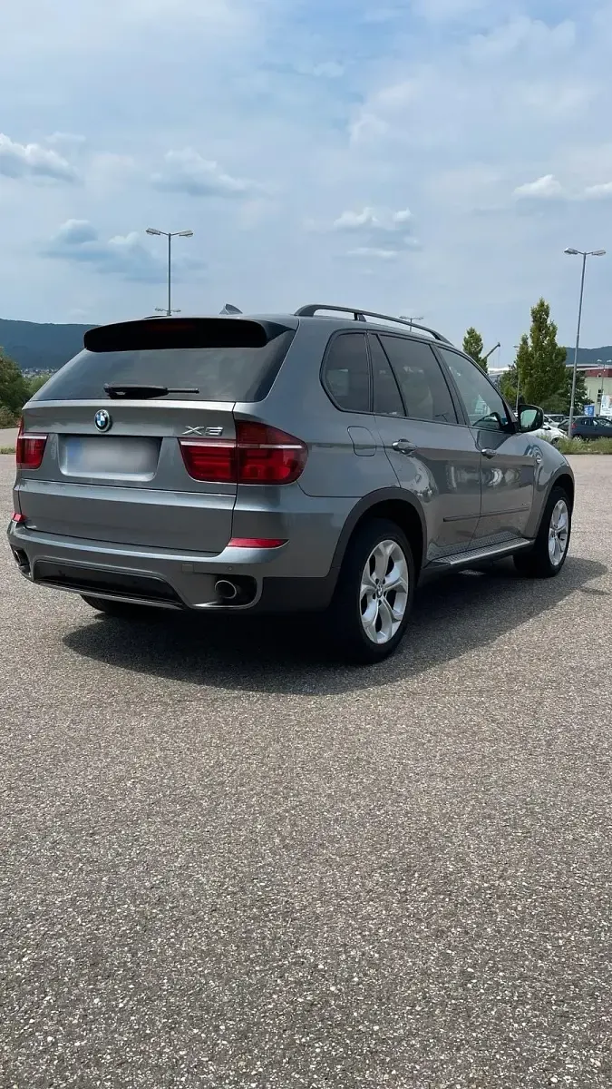 Gebraucht BMW X5 245 PS (180 kW) 2012 Grau SUV