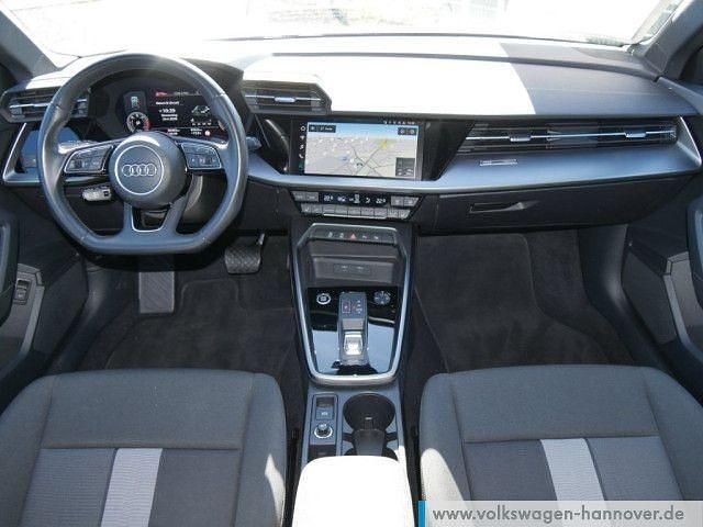 Gebraucht Audi A3 S-Line 150 PS (110 kW) 2022 Mythosschwarz metallic Limousine