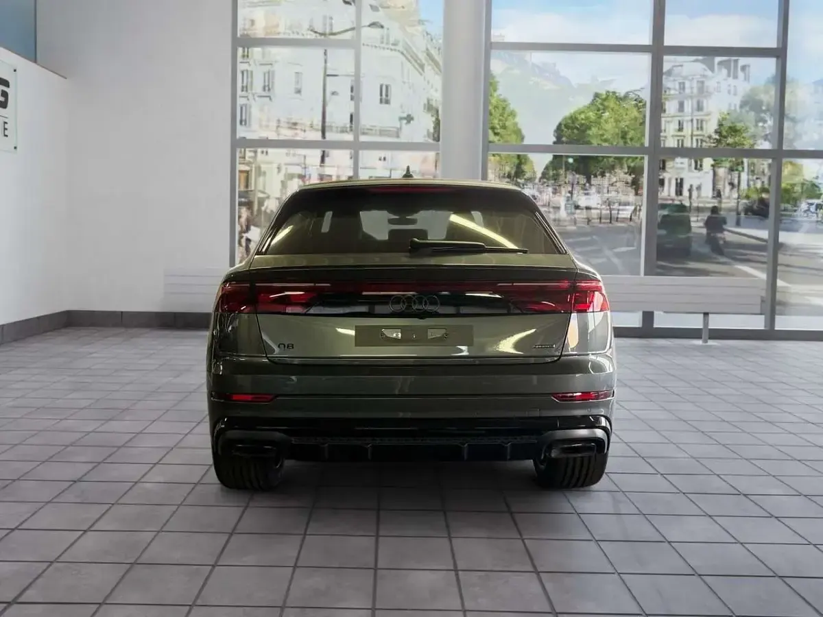Neu Audi Q8 Sport 340 PS (250 kW) 2026 Grau SUV
