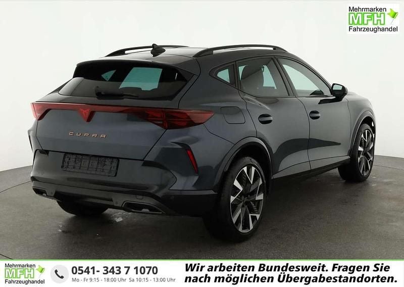 Magnetic grau metallic Gebraucht 2025 Cupra Formentor SUV | 40.045 € (Guter Preis) - Bild 1/4