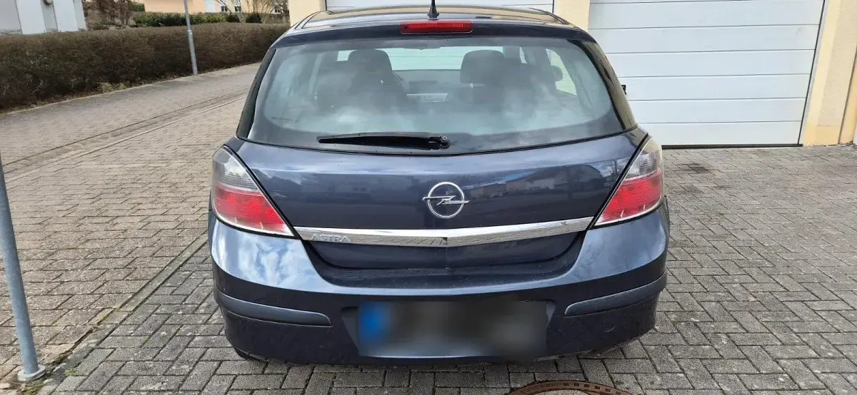 Occasion Opel Astra 90 ch (66 kW) 2006 Bleue Citadine