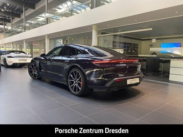 Gebraucht Porsche Taycan 4S Chrono 419 kW (571 PS) 2022 Tiefschwarzmetallic Limousine