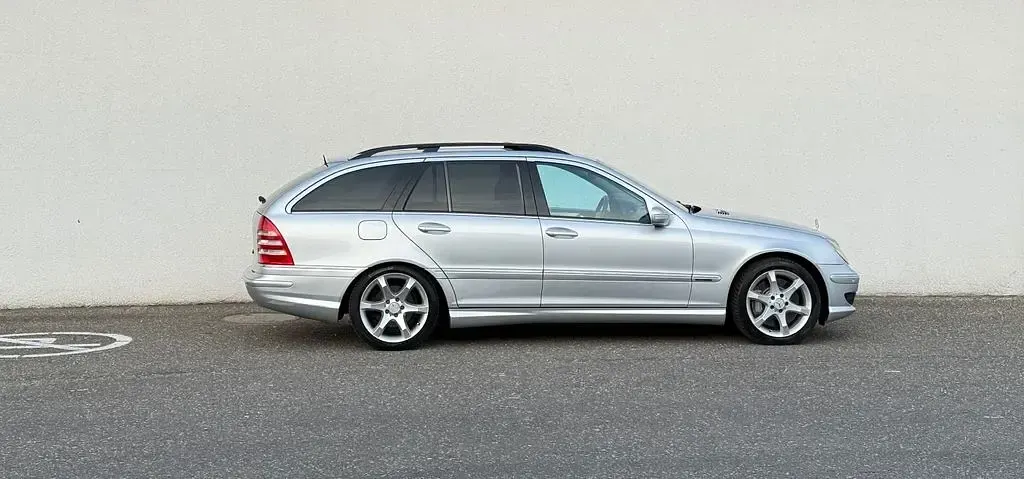 Gebraucht Mercedes C350 AMG 272 PS (200 kW) 2007 Silber Kombi
