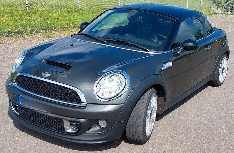 Grau Gebraucht 2011 Mini Cooper S Coupé Coupé | 9.875 € (Fairer Preis) - Bild 1/4