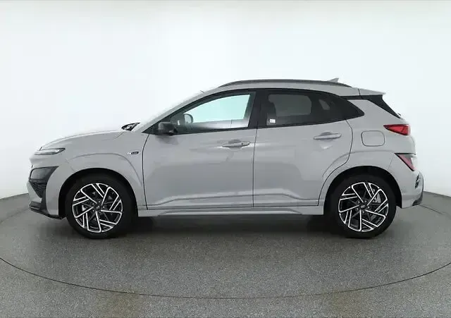Gebraucht Hyundai Kona N Line 120 PS (88 kW) 2023 Cyber grey SUV